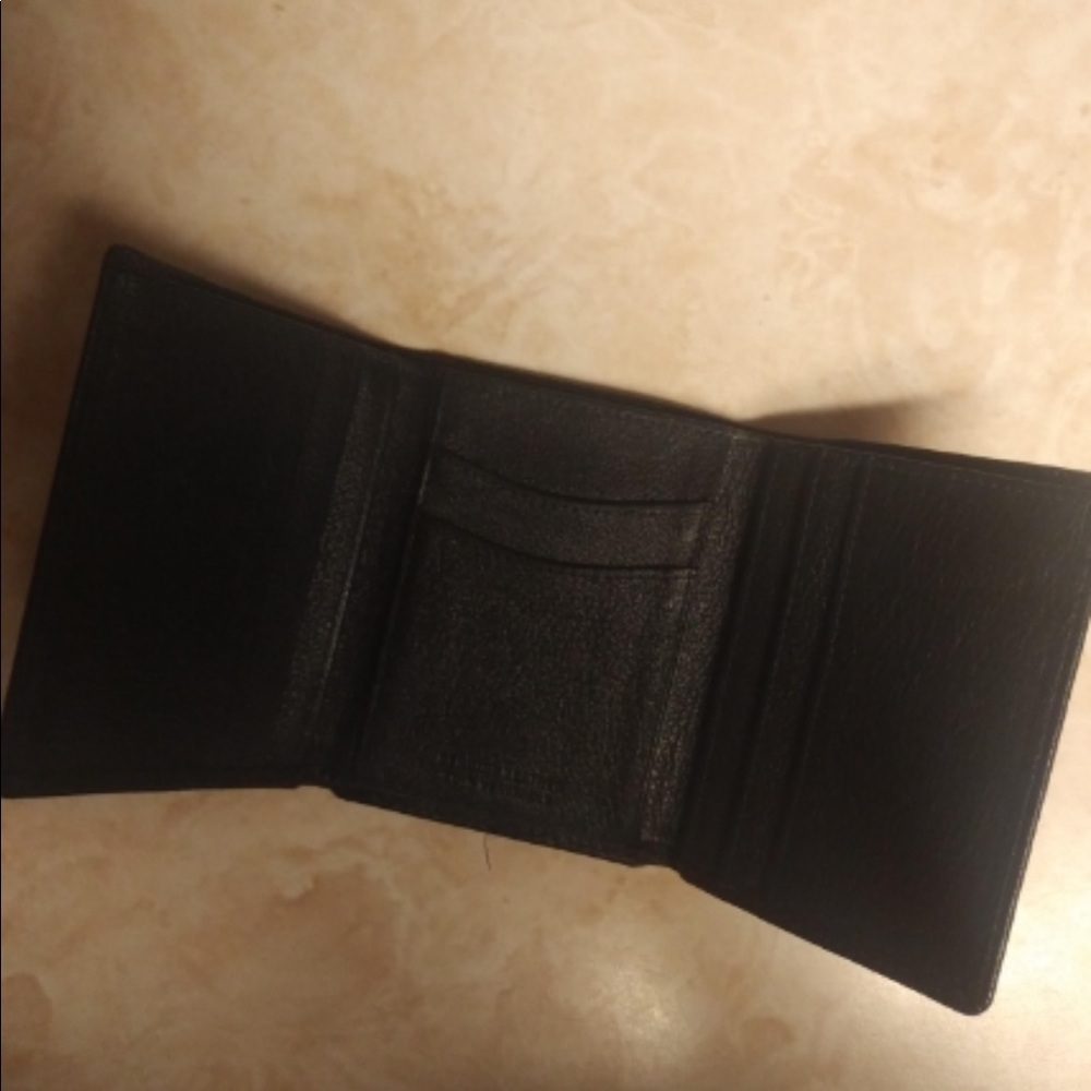 Very nice wallet - Picture 4 of 4
